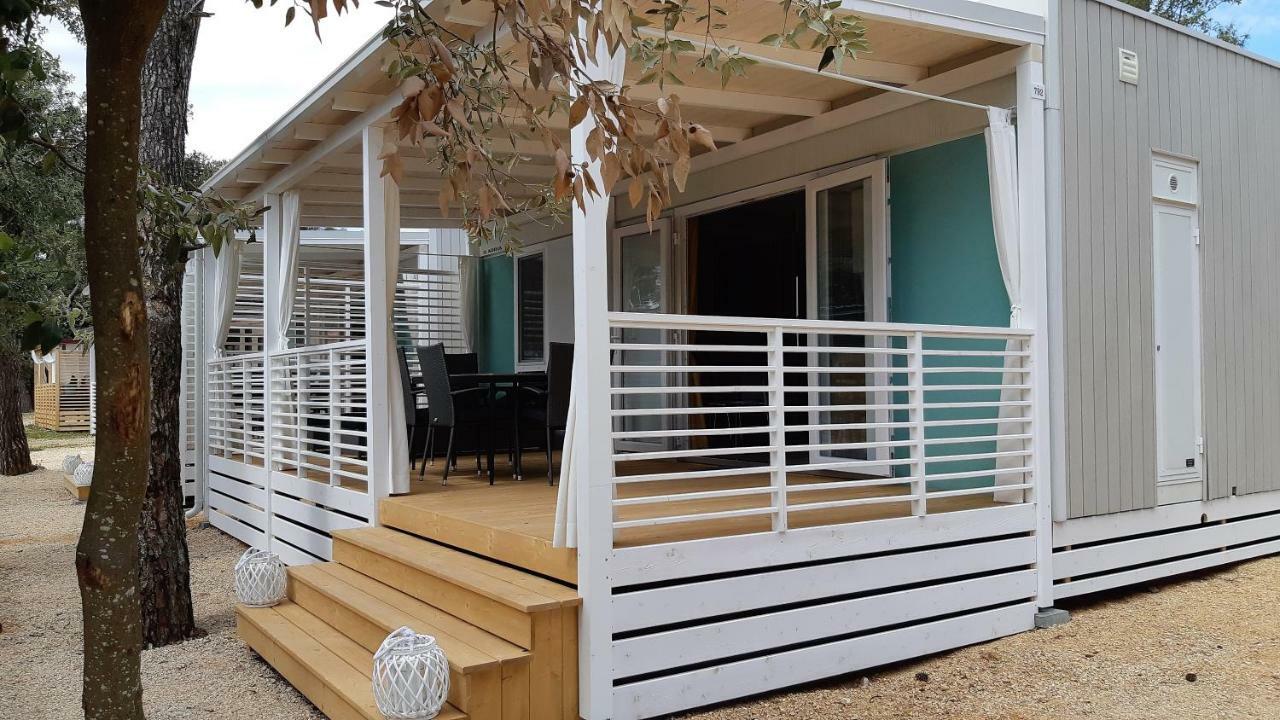 Otium Mobile Homes Biograd Na Moru Luaran gambar